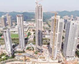 防墜安全器是深港國際中心建筑工人的安全守護(hù)者